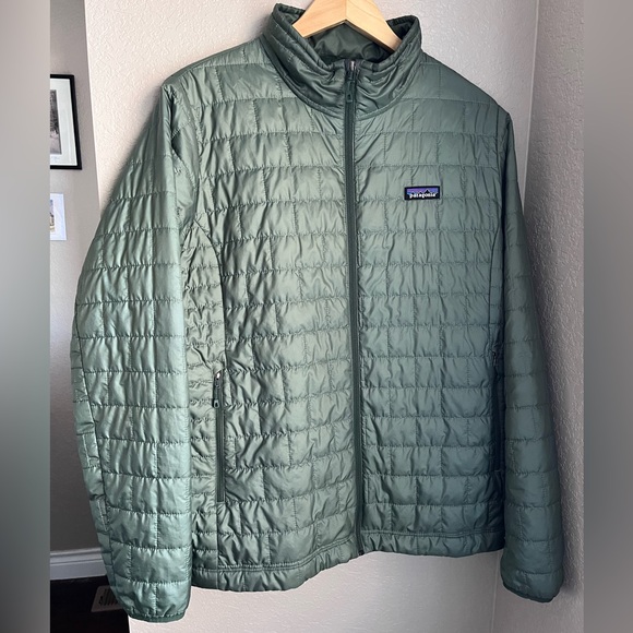 Women’s XXL Patagonia Nano Puff Jacket - Picture 11 of 11